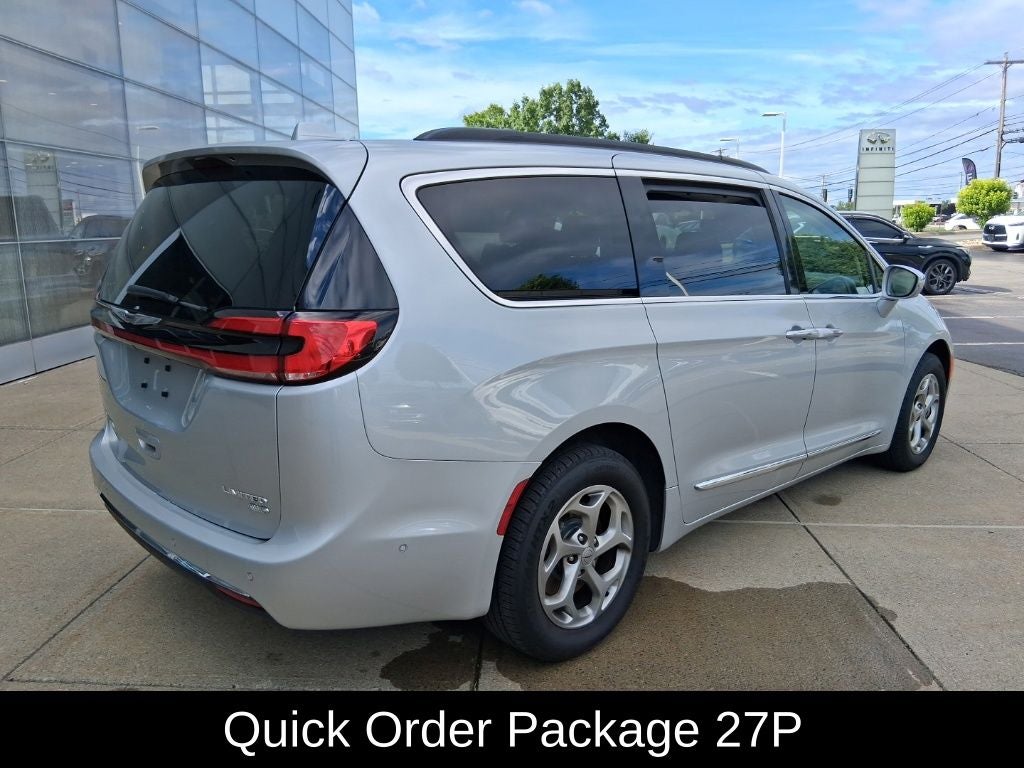 2022 Chrysler Pacifica Limited