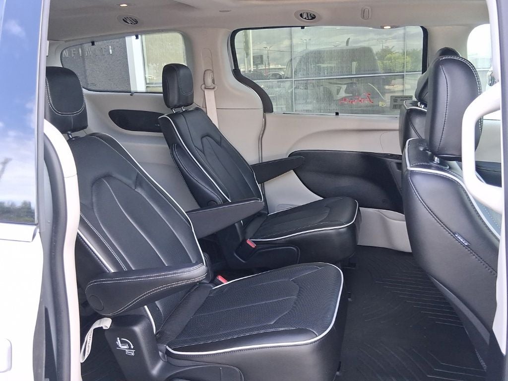 2022 Chrysler Pacifica Limited