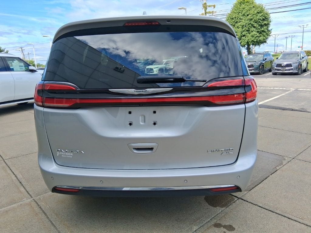 2022 Chrysler Pacifica Limited