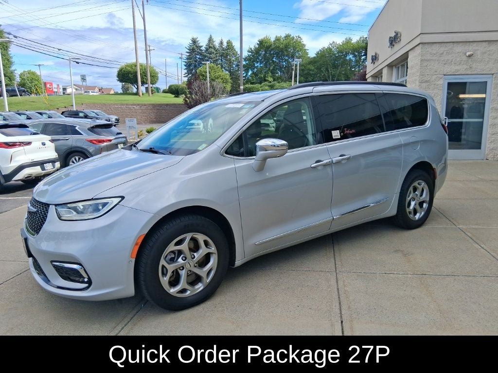 2022 Chrysler Pacifica Limited