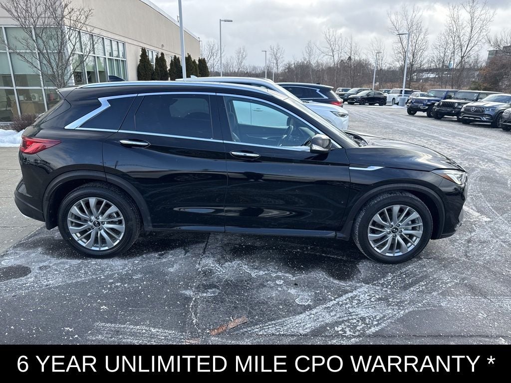 2023 INFINITI QX50 LUXE