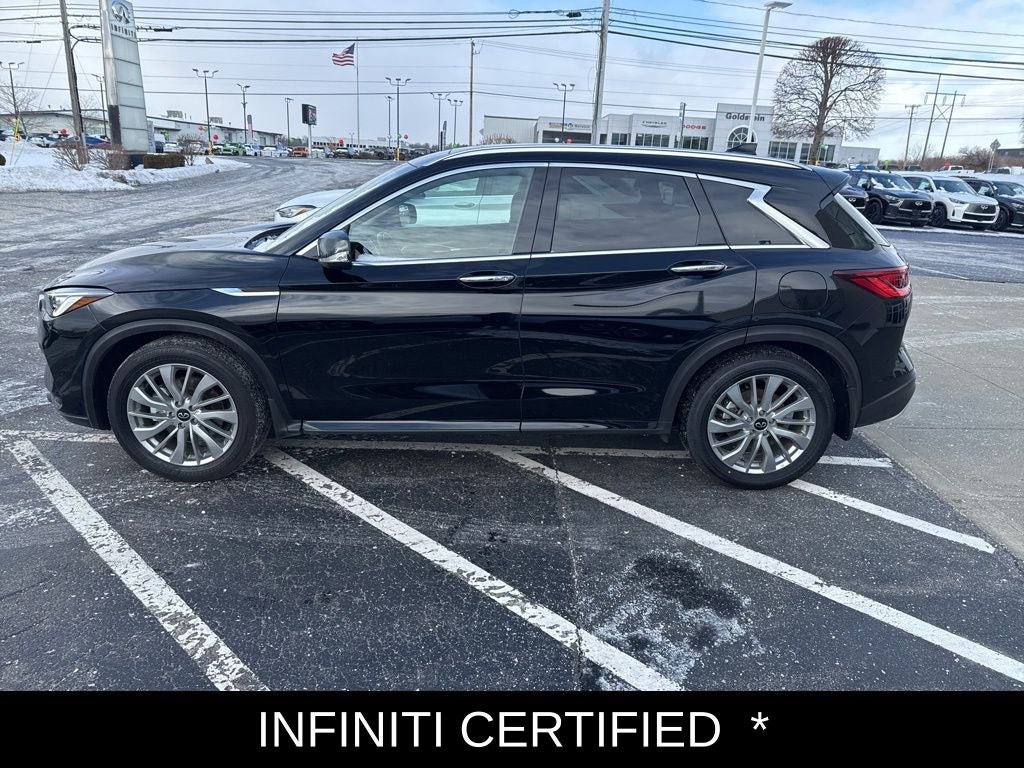 2023 INFINITI QX50 LUXE