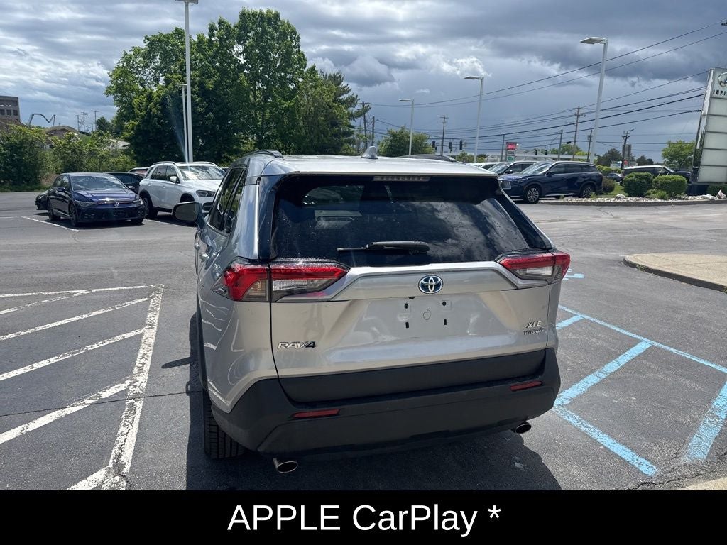 2021 Toyota RAV4 Hybrid XLE