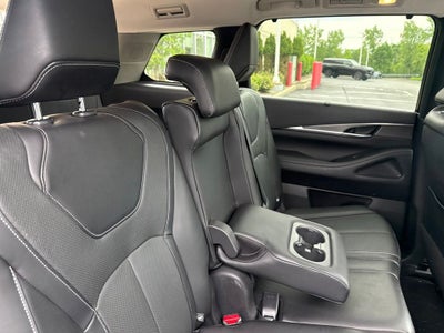 2022 INFINITI QX60 LUXE