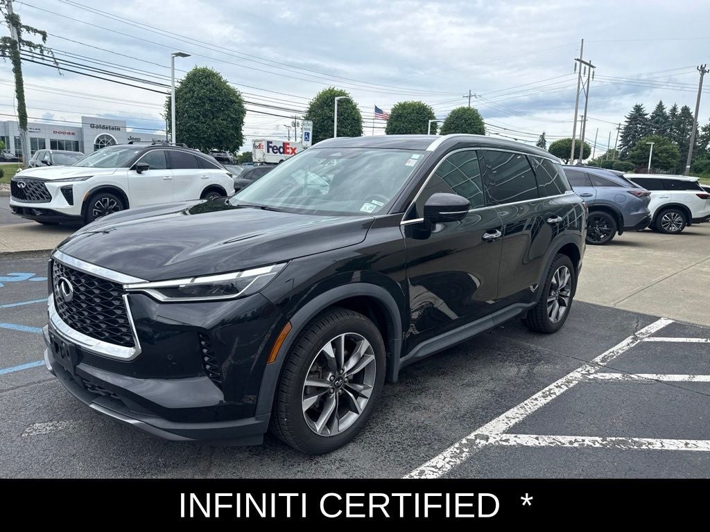2022 INFINITI QX60 LUXE