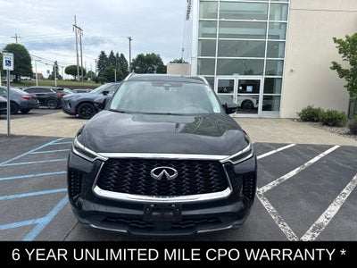 2022 INFINITI QX60 LUXE