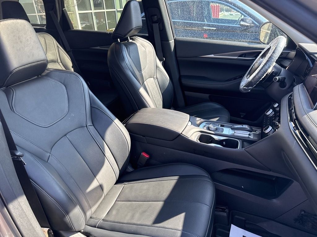 2023 INFINITI QX60 LUXE **CERTIFIED***