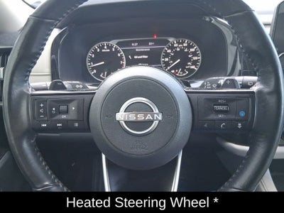 2022 Nissan Pathfinder SL