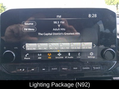 2022 Nissan Pathfinder SL