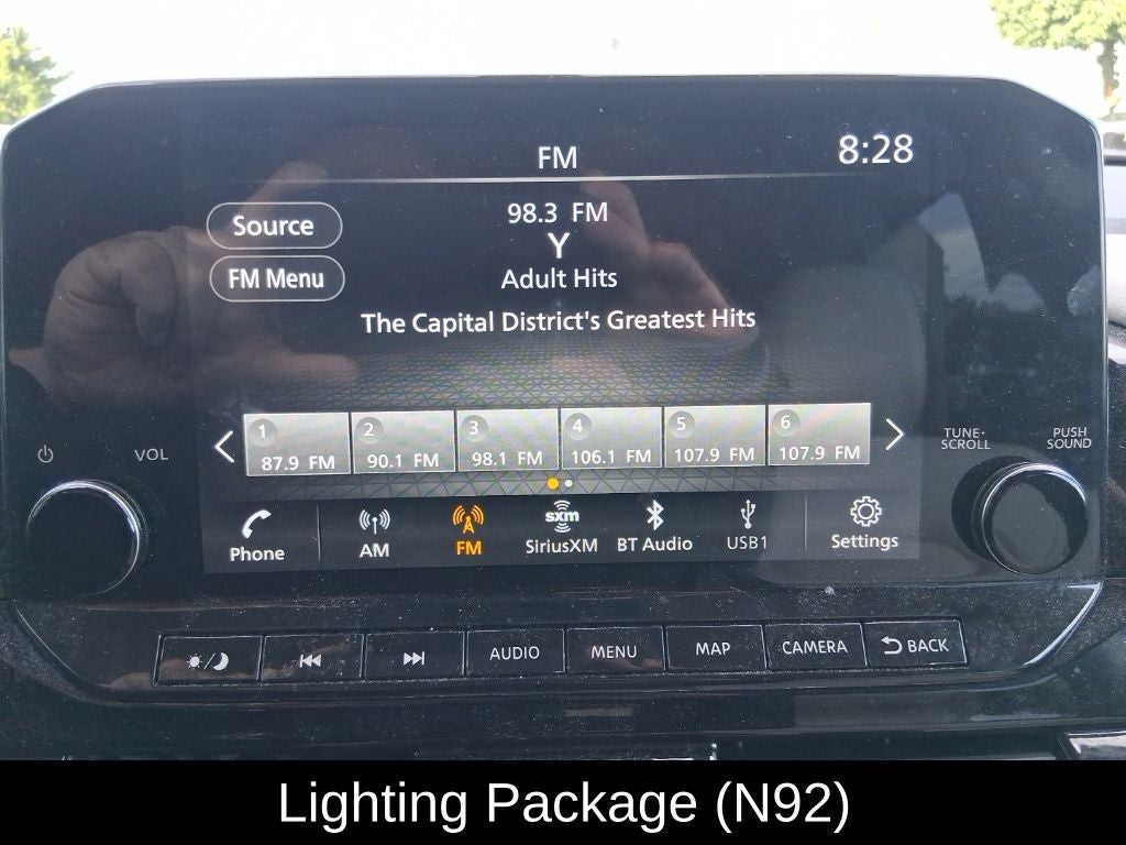 2022 Nissan Pathfinder SL