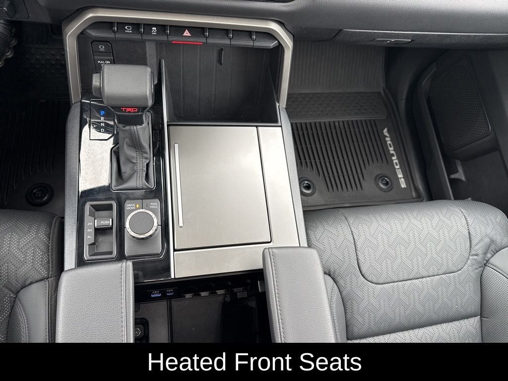 2024 Toyota Sequoia SR5