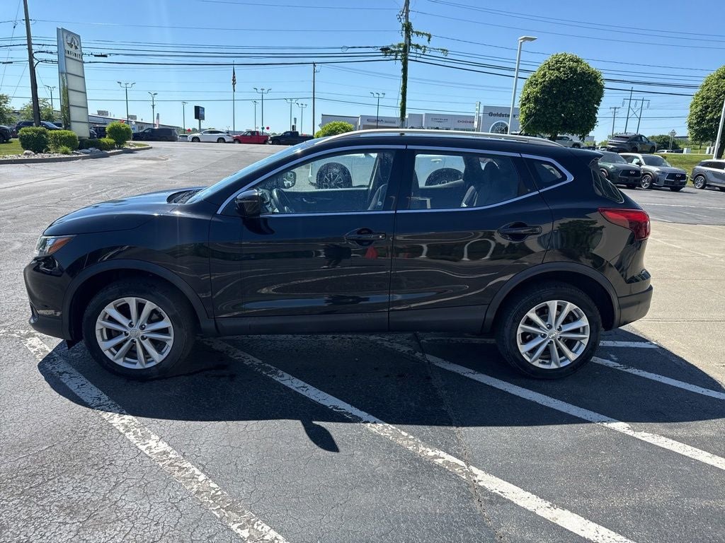 2018 Nissan Rogue Sport SV