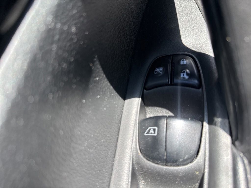 2018 Nissan Rogue Sport SV