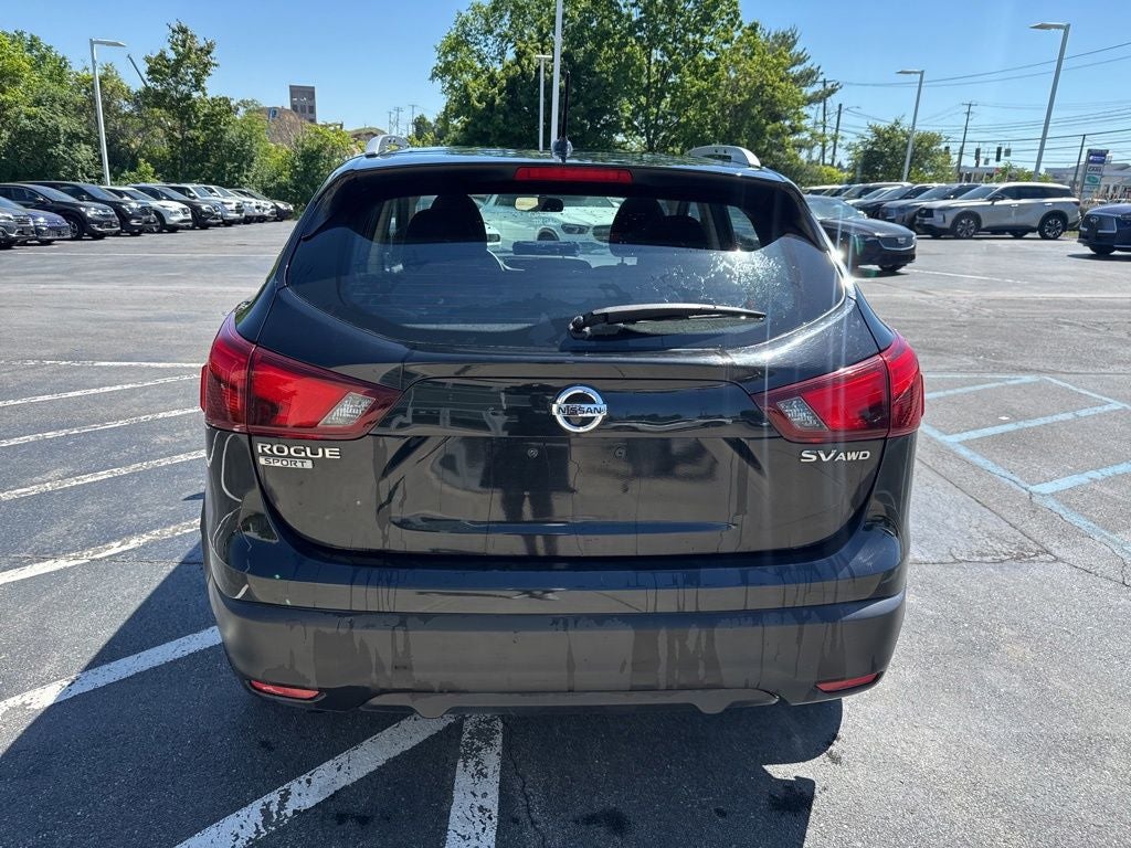 2018 Nissan Rogue Sport SV