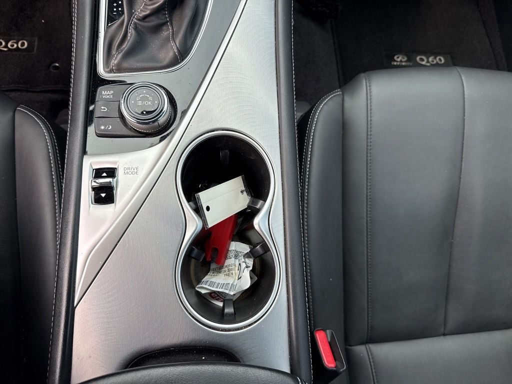 2018 INFINITI Q60 3.0t LUXE