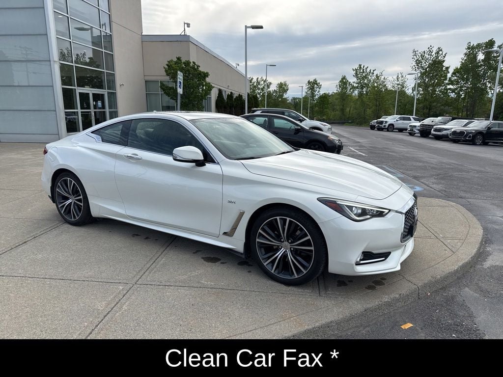 2018 INFINITI Q60 3.0t LUXE
