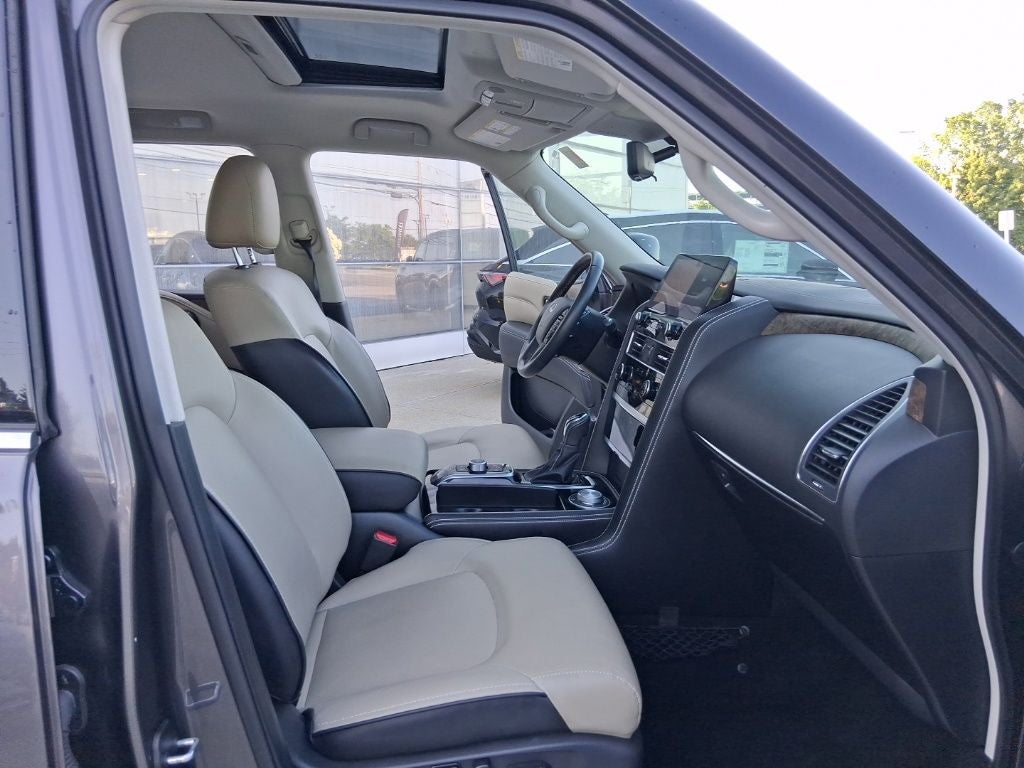 2024 INFINITI QX80 Premium Select ***CERTIFIED***