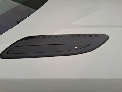 2026 Land Rover Range Rover Velar Dynamic SE
