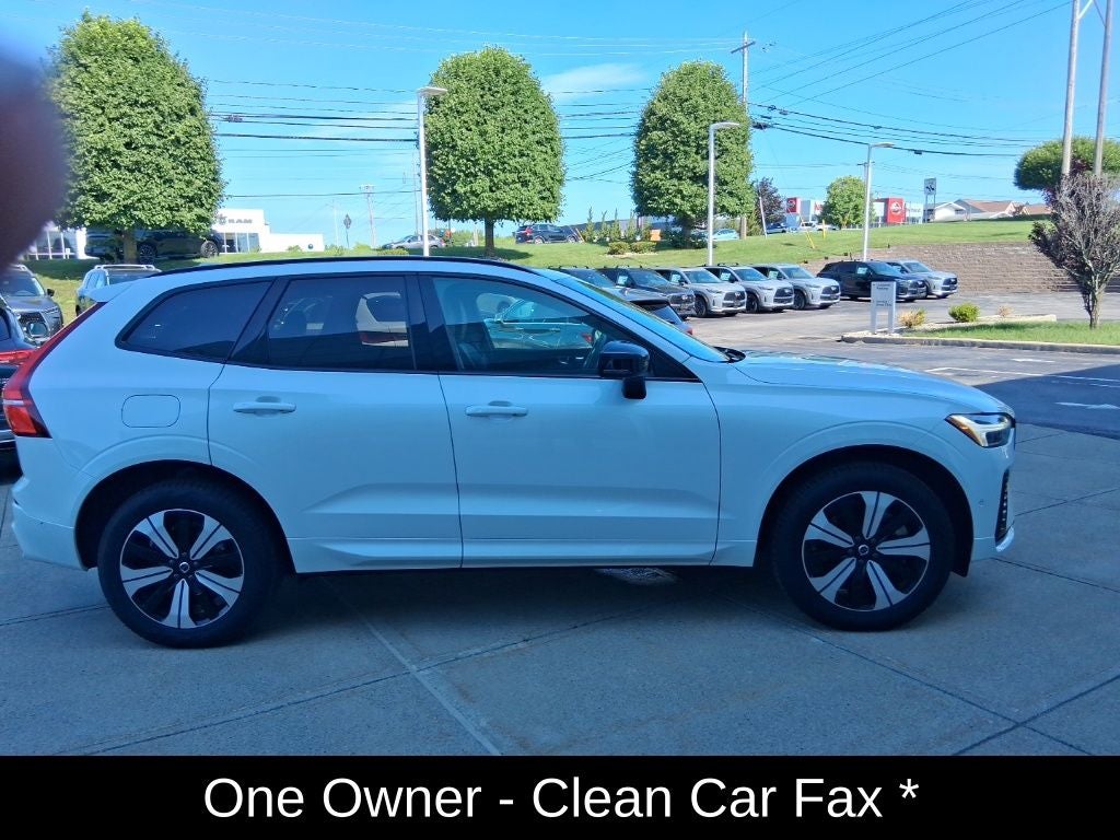 2025 Volvo XC60 Plug-In Hybrid T8 Plus