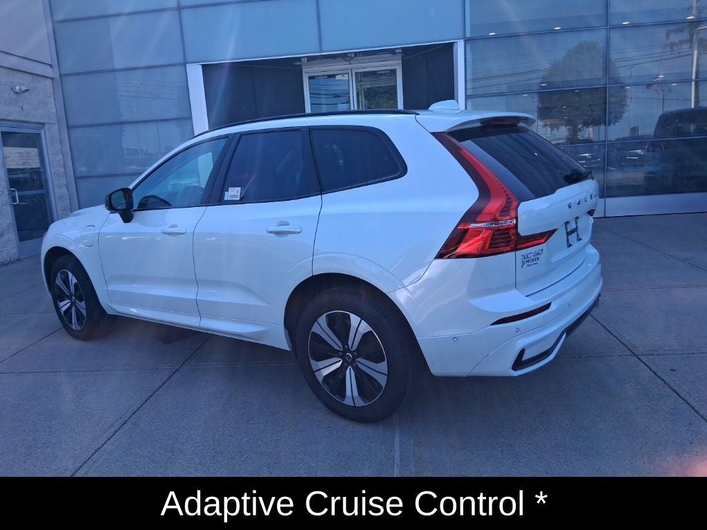 2025 Volvo XC60 Plug-In Hybrid T8 Plus