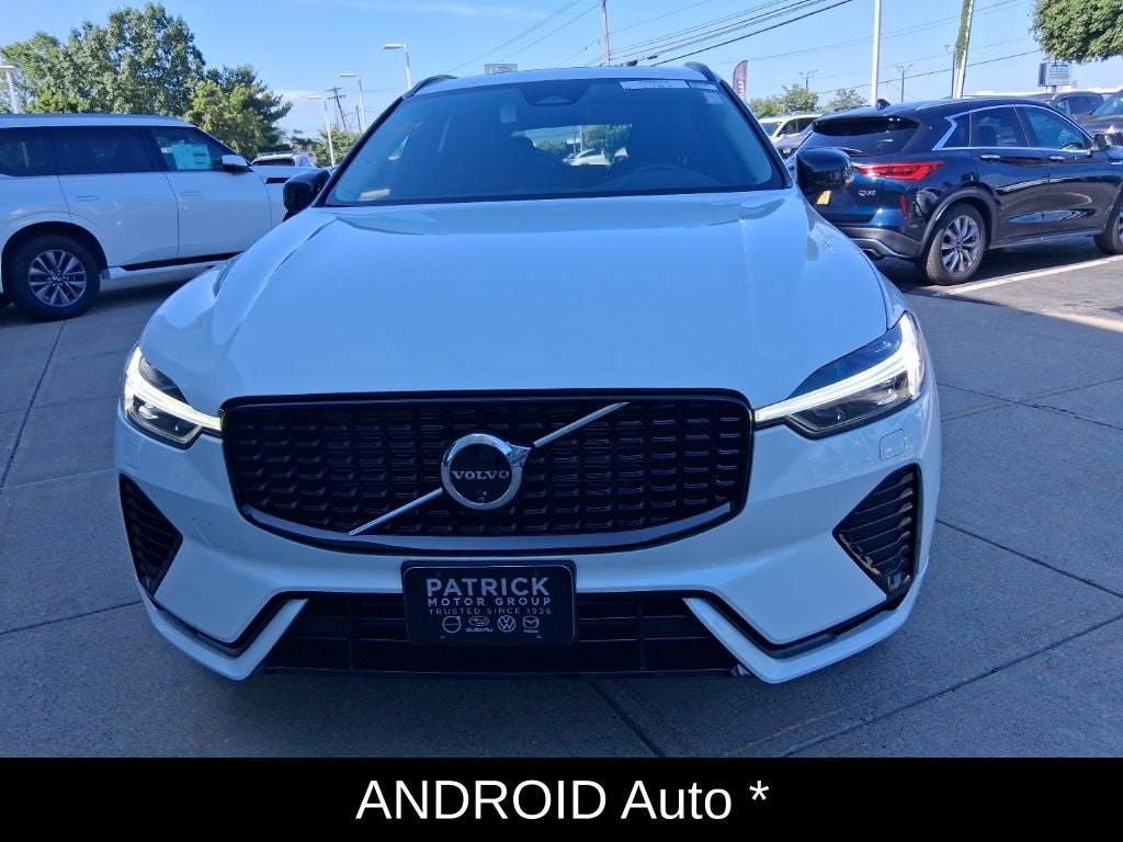2025 Volvo XC60 Plug-In Hybrid T8 Plus