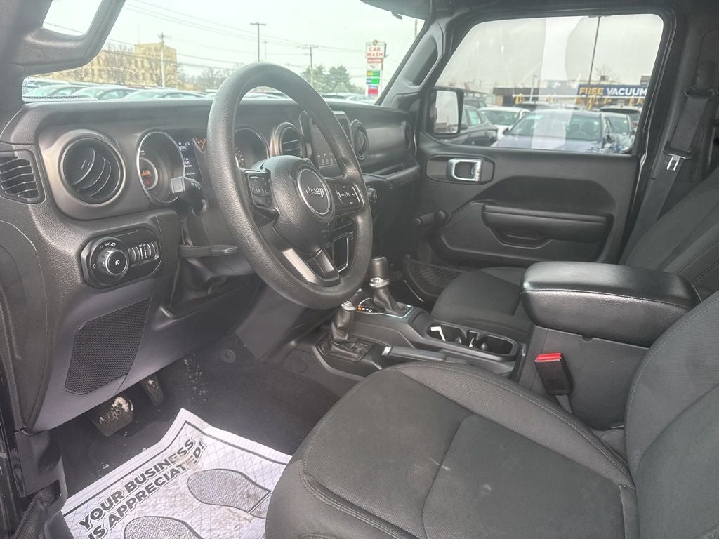 2022 Jeep Wrangler Unlimited Sport