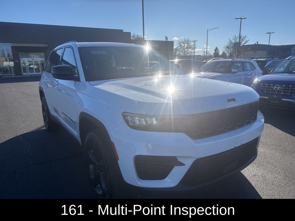 2023 Jeep Grand Cherokee Altitude
