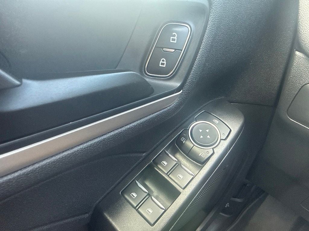 2022 Ford Escape S