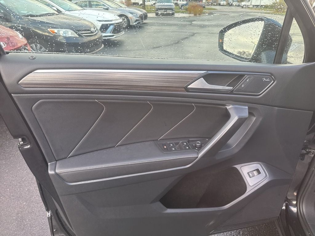 2022 Volkswagen Tiguan 2.0T SEL R-Line