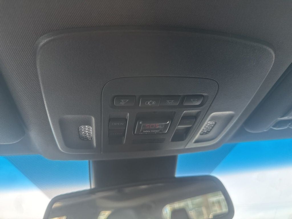 2019 Toyota Avalon XLE