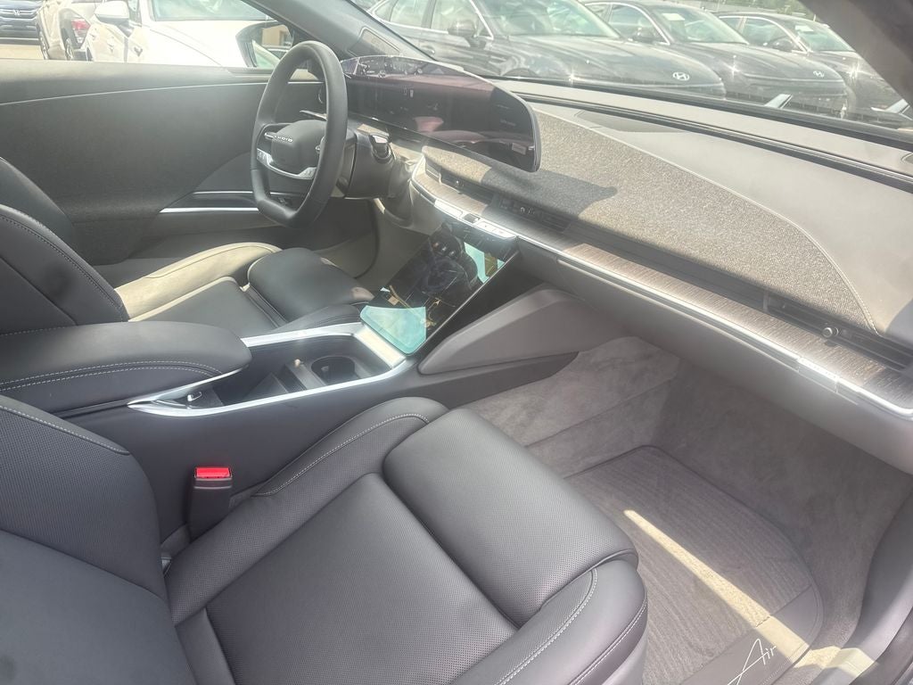 2025 Lucid Air Pure