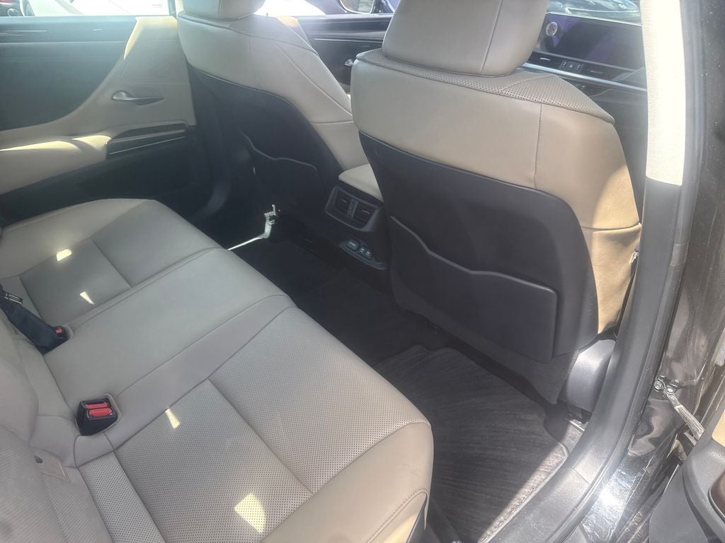 2019 Lexus ES 350