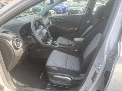 2023 Hyundai Kona SE