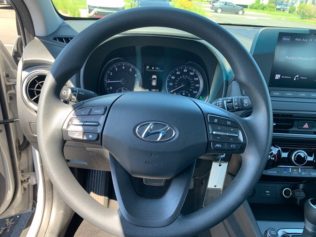 2023 Hyundai Kona SE
