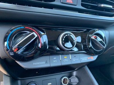 2023 Hyundai Kona SE