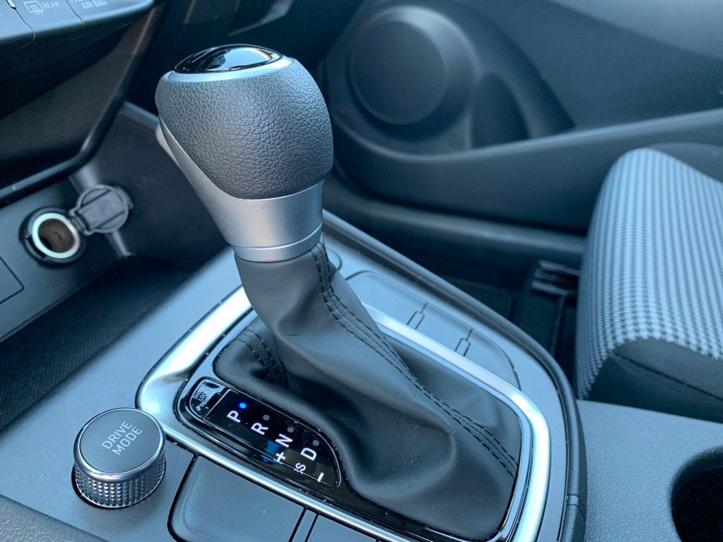 2023 Hyundai Kona SE