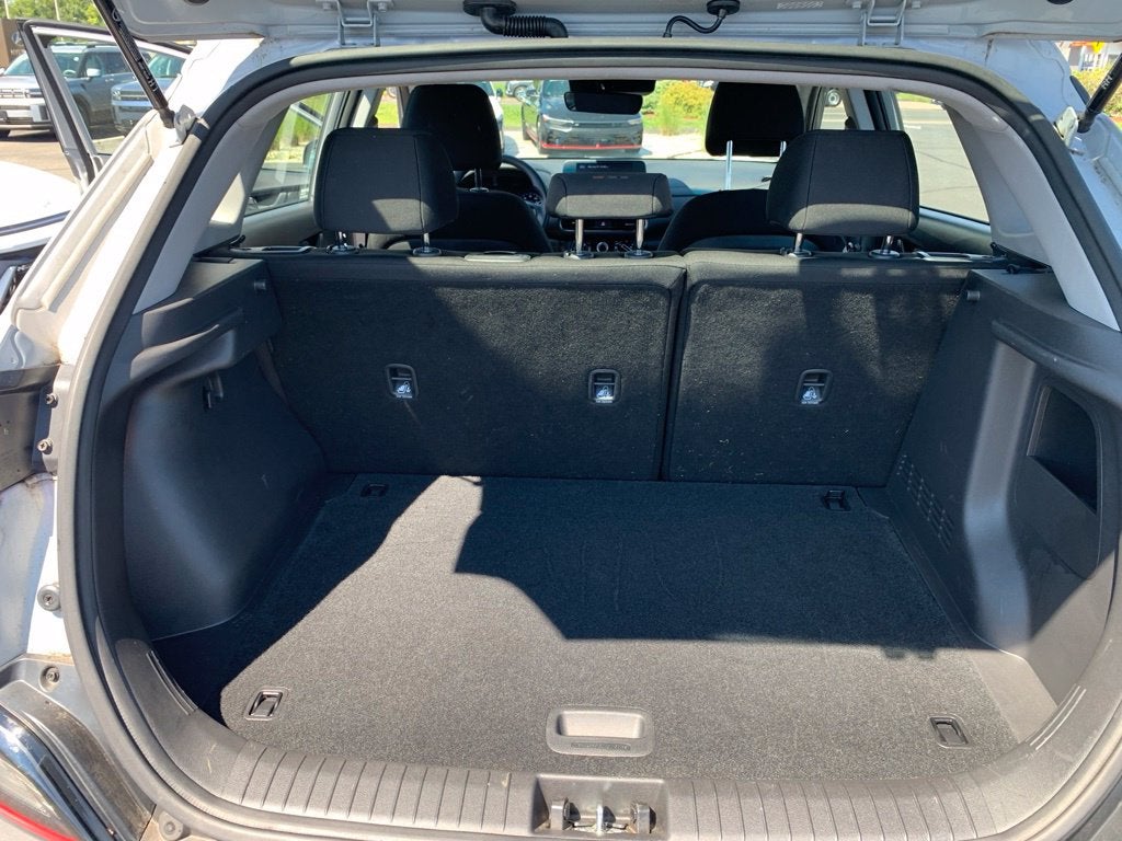2023 Hyundai Kona SE