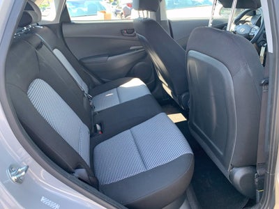 2023 Hyundai Kona SE