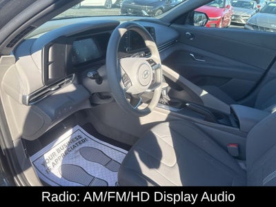 2024 Hyundai Elantra SE