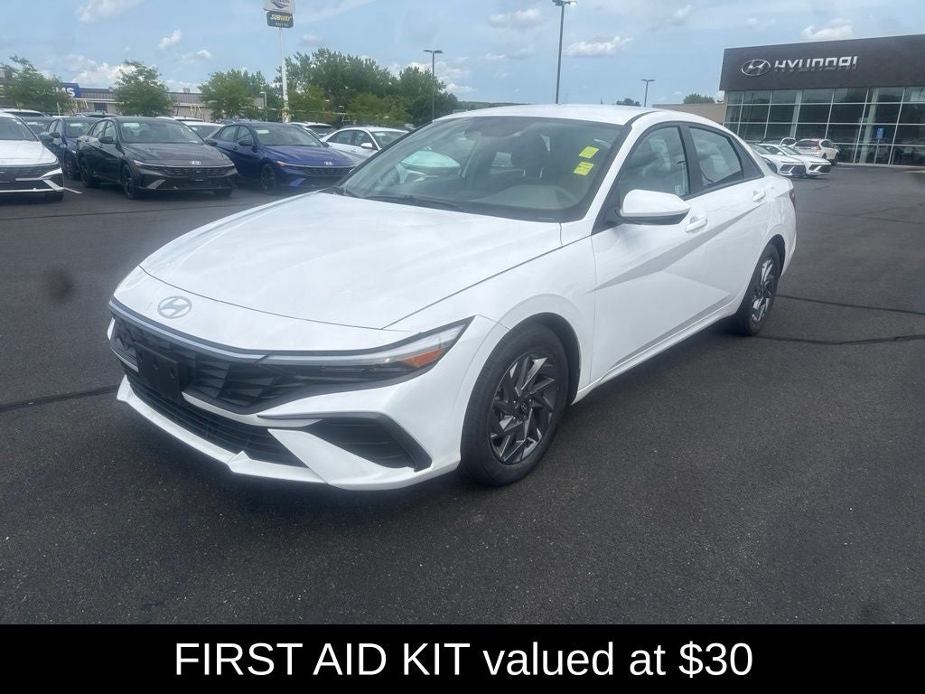 2024 Hyundai Elantra SEL