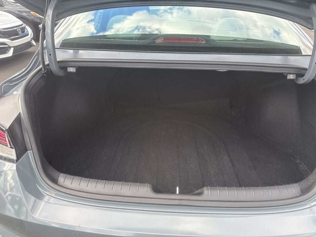 2022 Hyundai Elantra Hybrid Limited