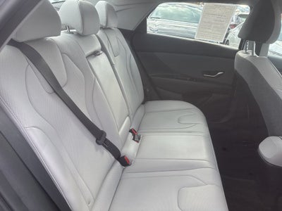 2022 Hyundai Elantra Hybrid Limited