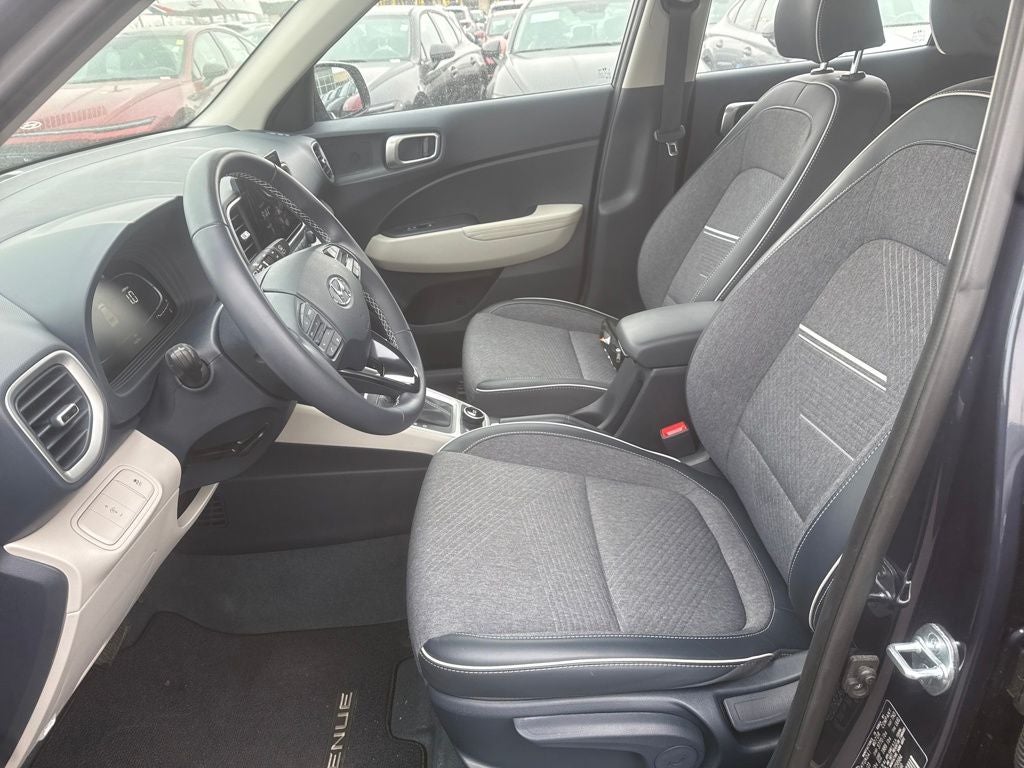 2023 Hyundai Venue Limited