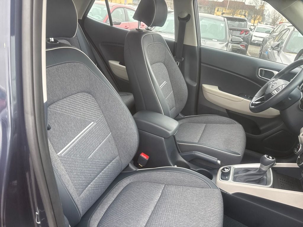 2023 Hyundai Venue Limited