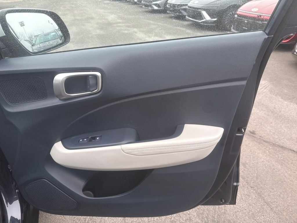 2023 Hyundai Venue Limited