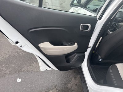 2024 Hyundai Venue SEL