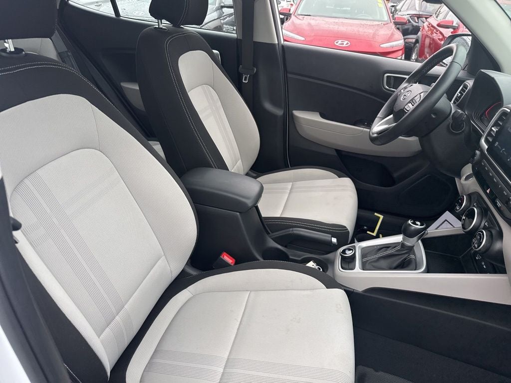 2024 Hyundai Venue SEL