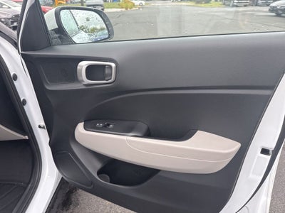 2024 Hyundai Venue SEL