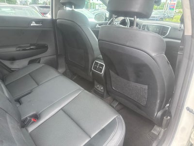 2022 Kia Sportage EX