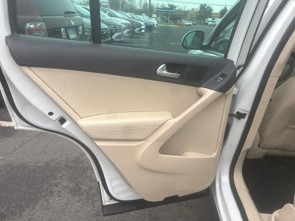 2016 Volkswagen Tiguan SE 4Motion